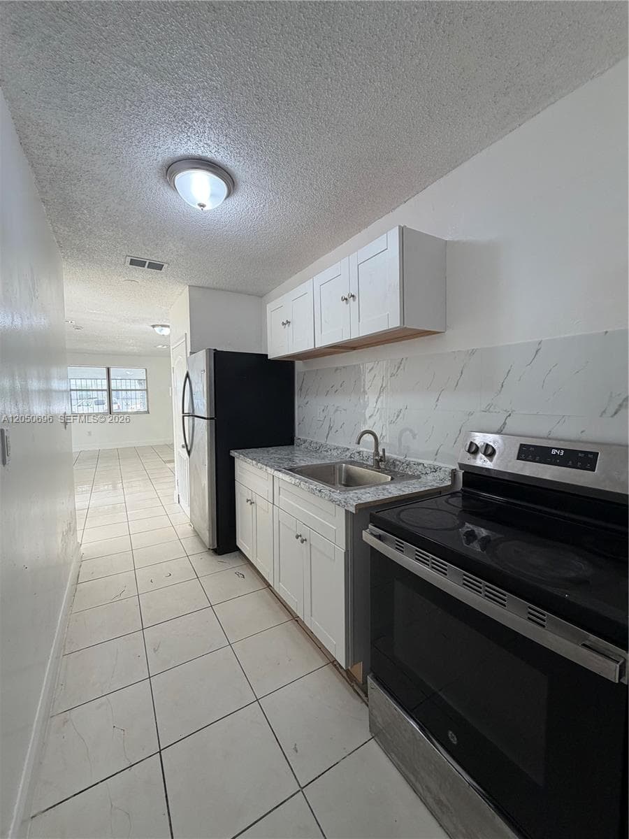 760 NE 131st St # 760, North Miami FL 33161 photo 5