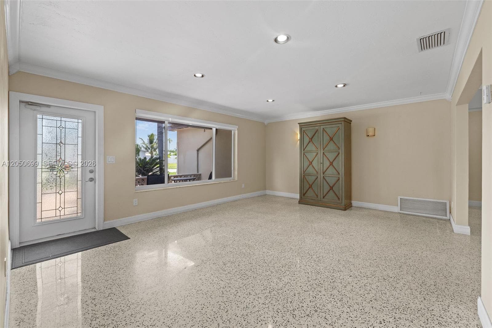 8431 Pasadena Blvd, Pembroke Pines FL 33024 photo 3