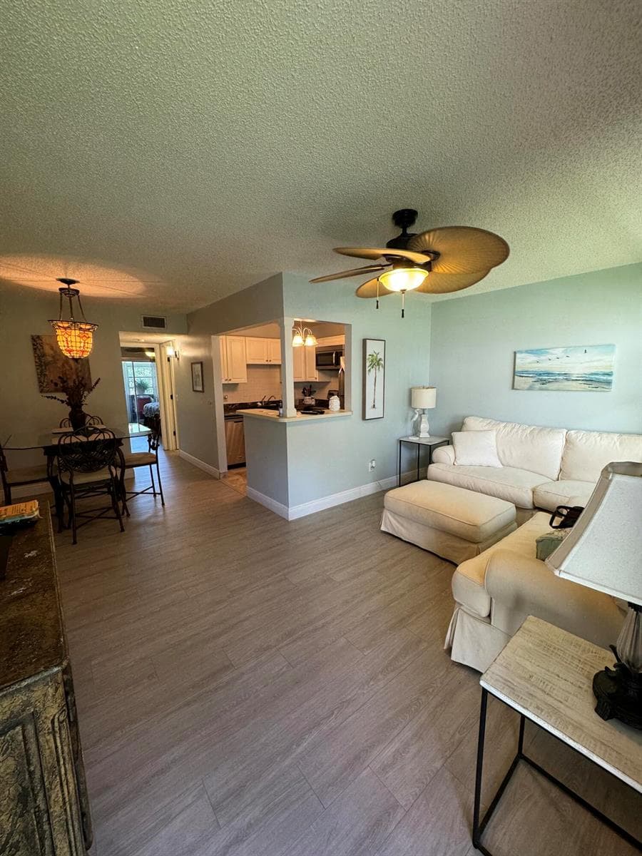 33 Lake Vista Trail # 104, Port St. Lucie FL 34952 photo 2