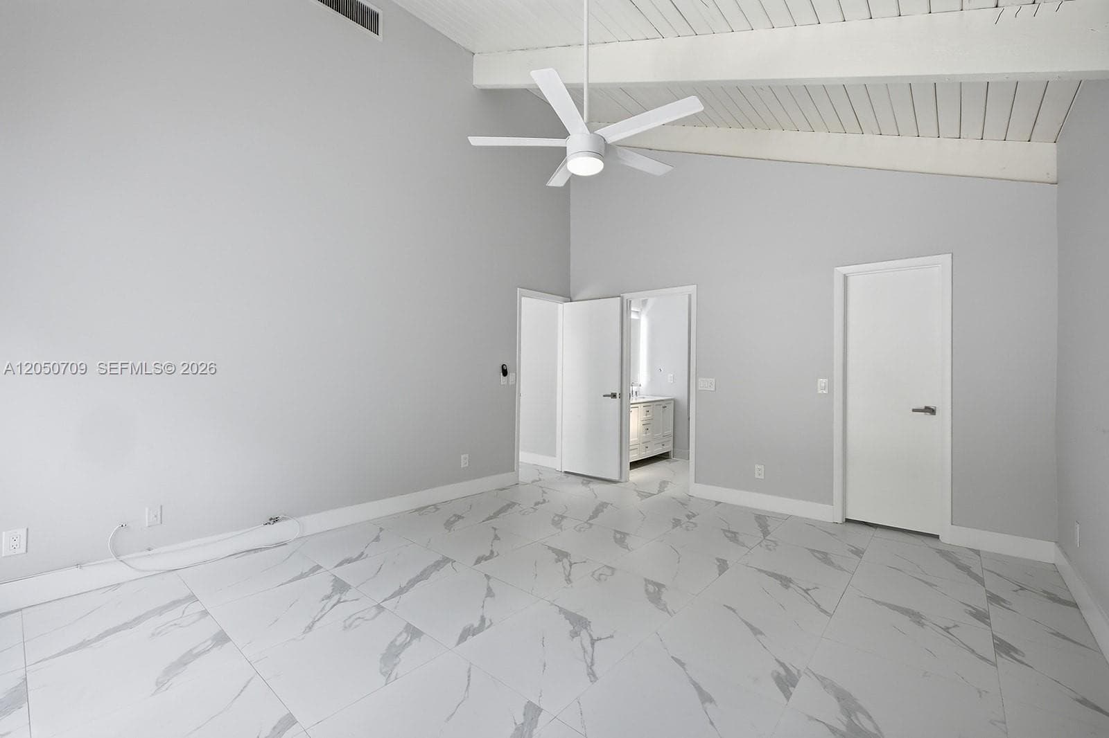605 Leslie Dr, Hallandale Beach FL 33009 photo 5