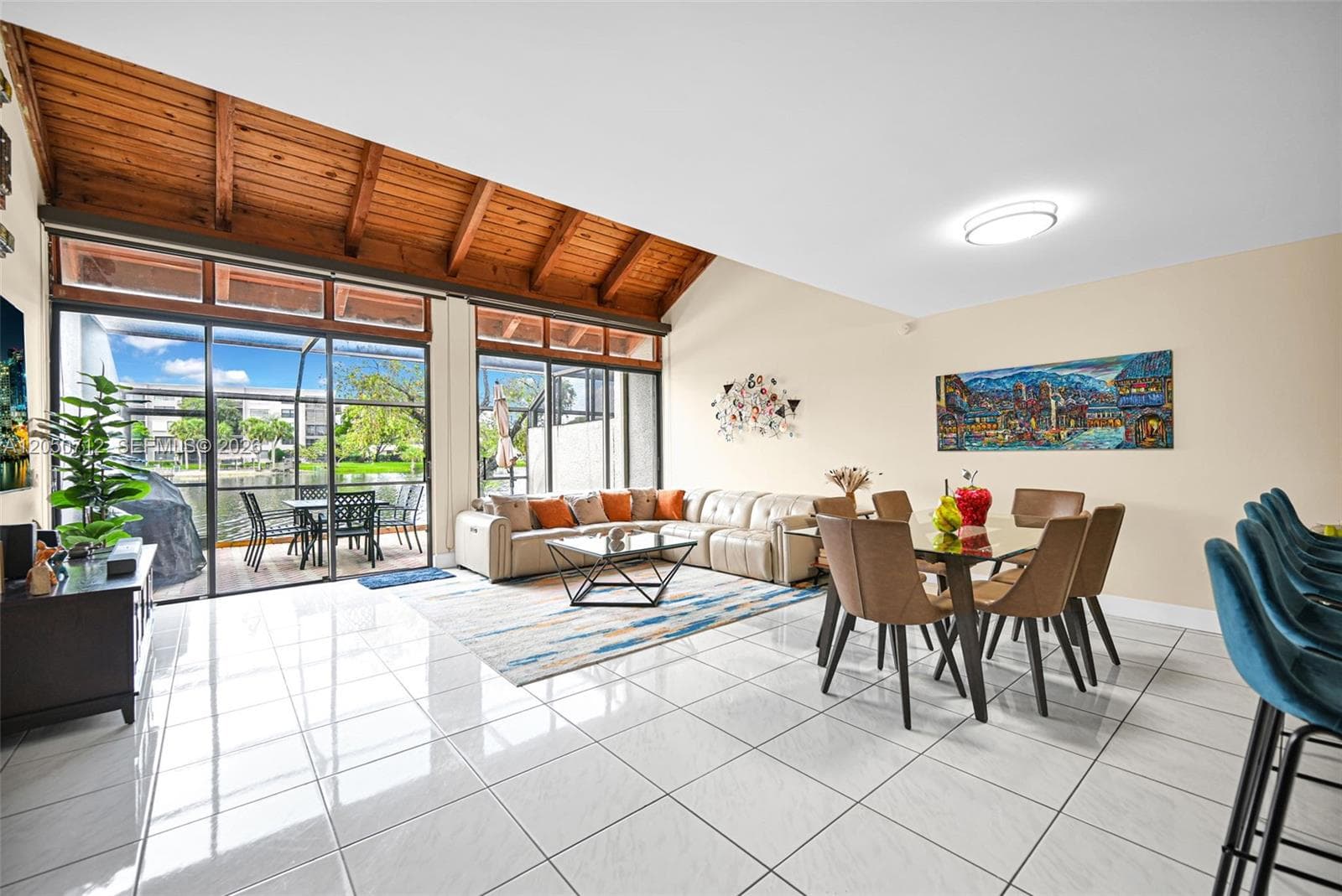 11290 NW 14th Ct, Pembroke Pines FL 33026 photo 3
