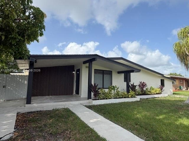 11952 SW 176th Ter, Miami, FL 33177