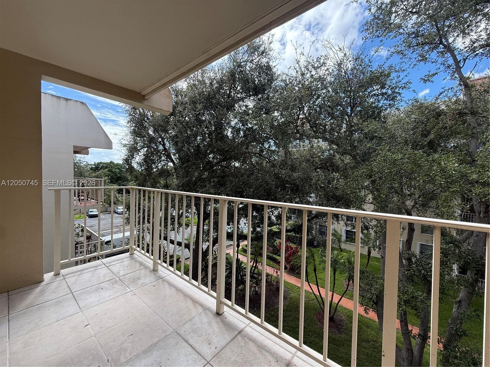 13100 SW 92nd Ave, Miami FL 33176 photo 5