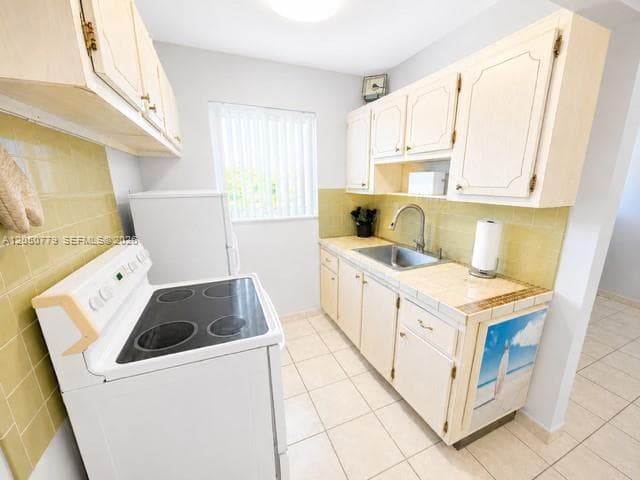 2145 Pierce St # 416, Hollywood FL 33020 photo 5