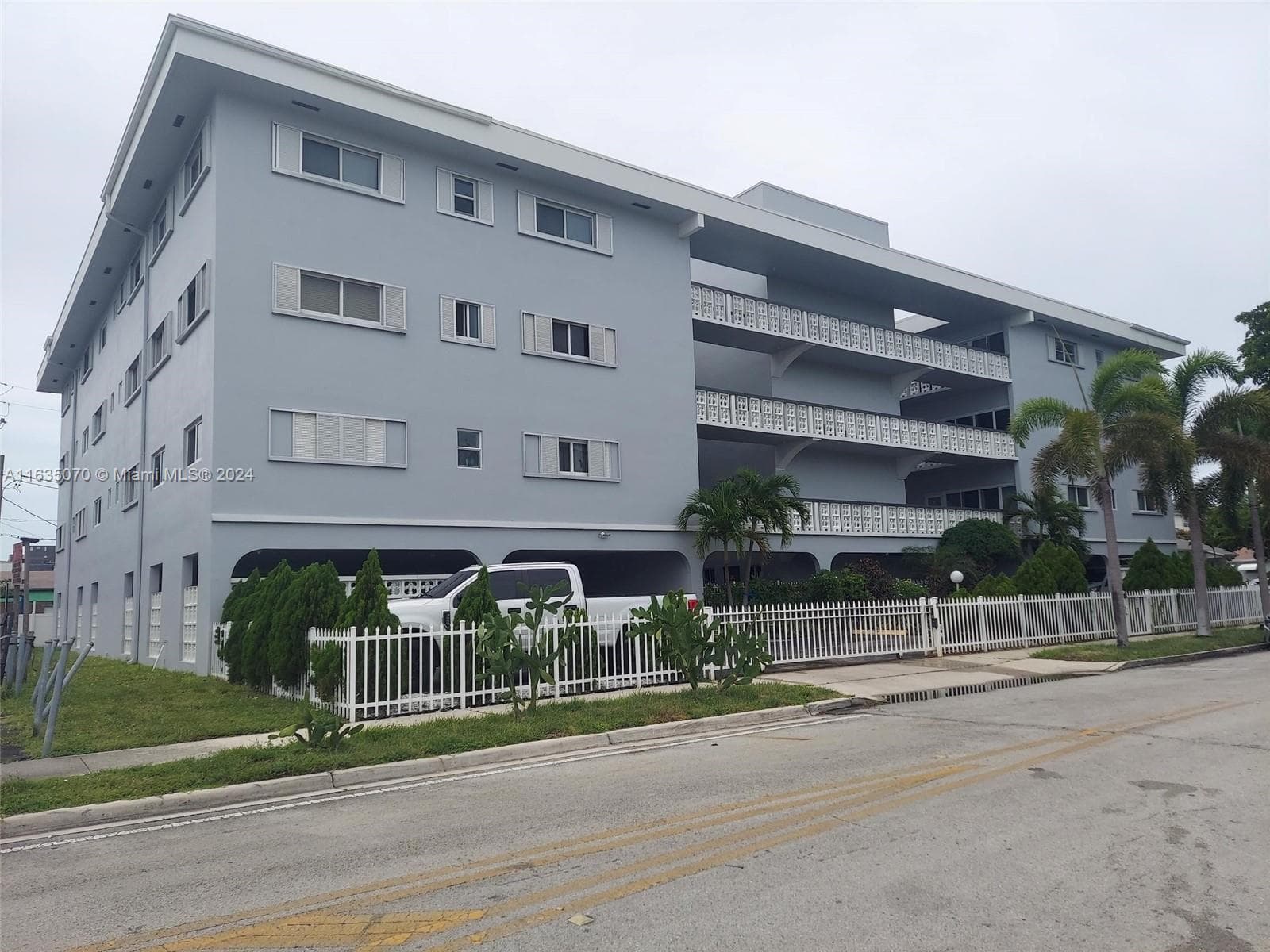 1818 Rodman Street # 2c, Hollywood FL 33020 photo 2
