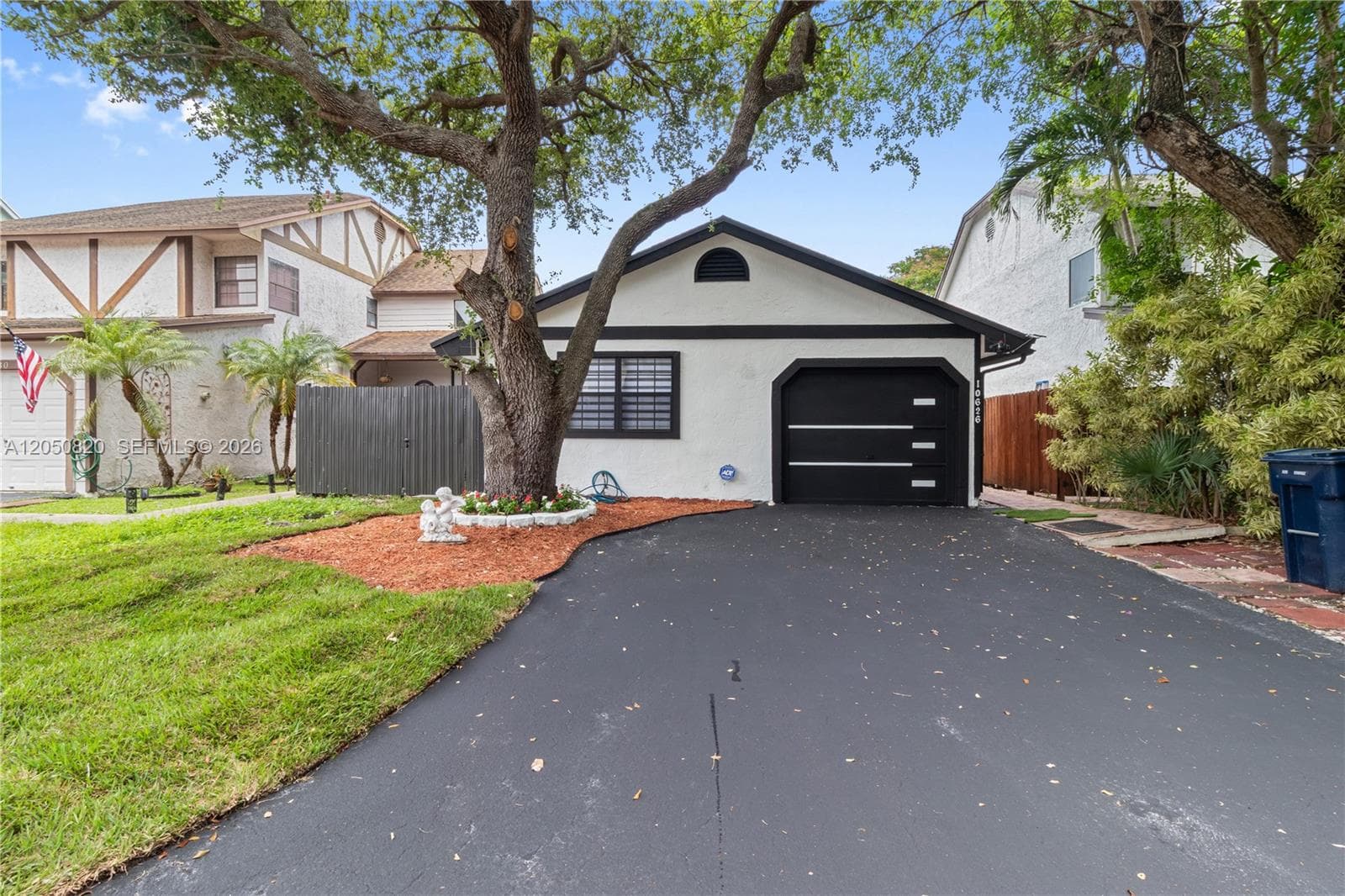 10626 SW 148th Ave Dr, Miami, FL 33196 photo 2