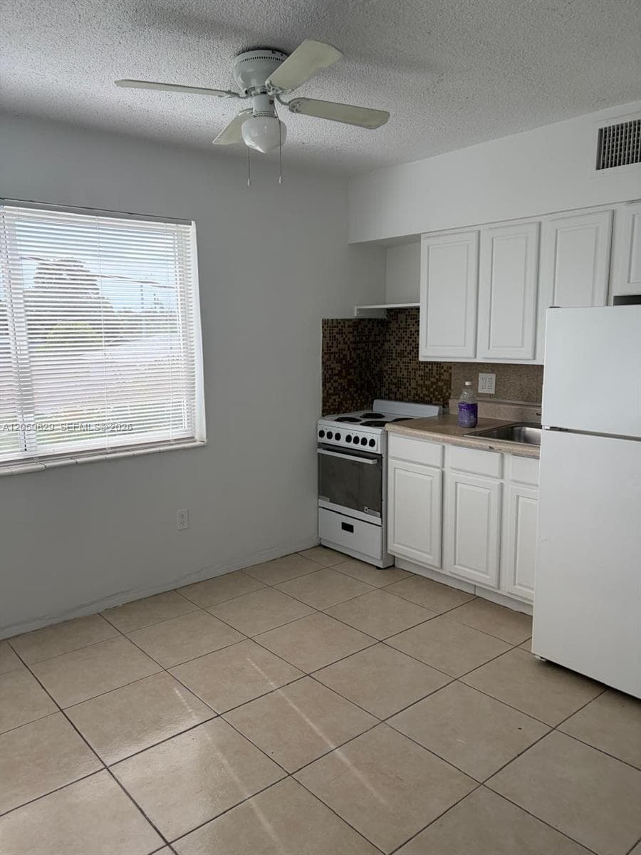 101 NW 29th ave # 10, Fort Lauderdale FL 33311 photo 3