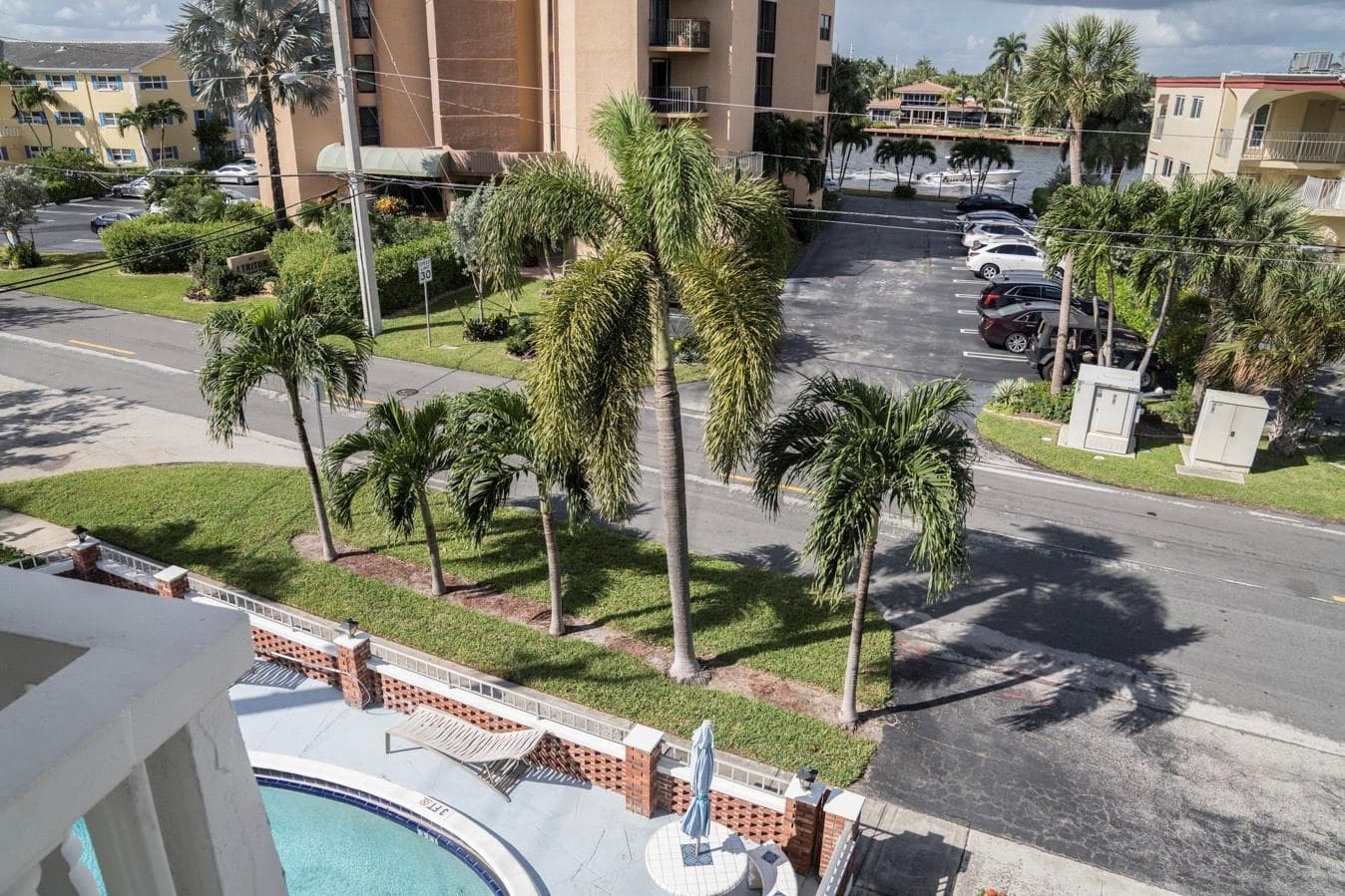 424 N Riverside Drive, Pompano Beach, FL 33062 photo 3