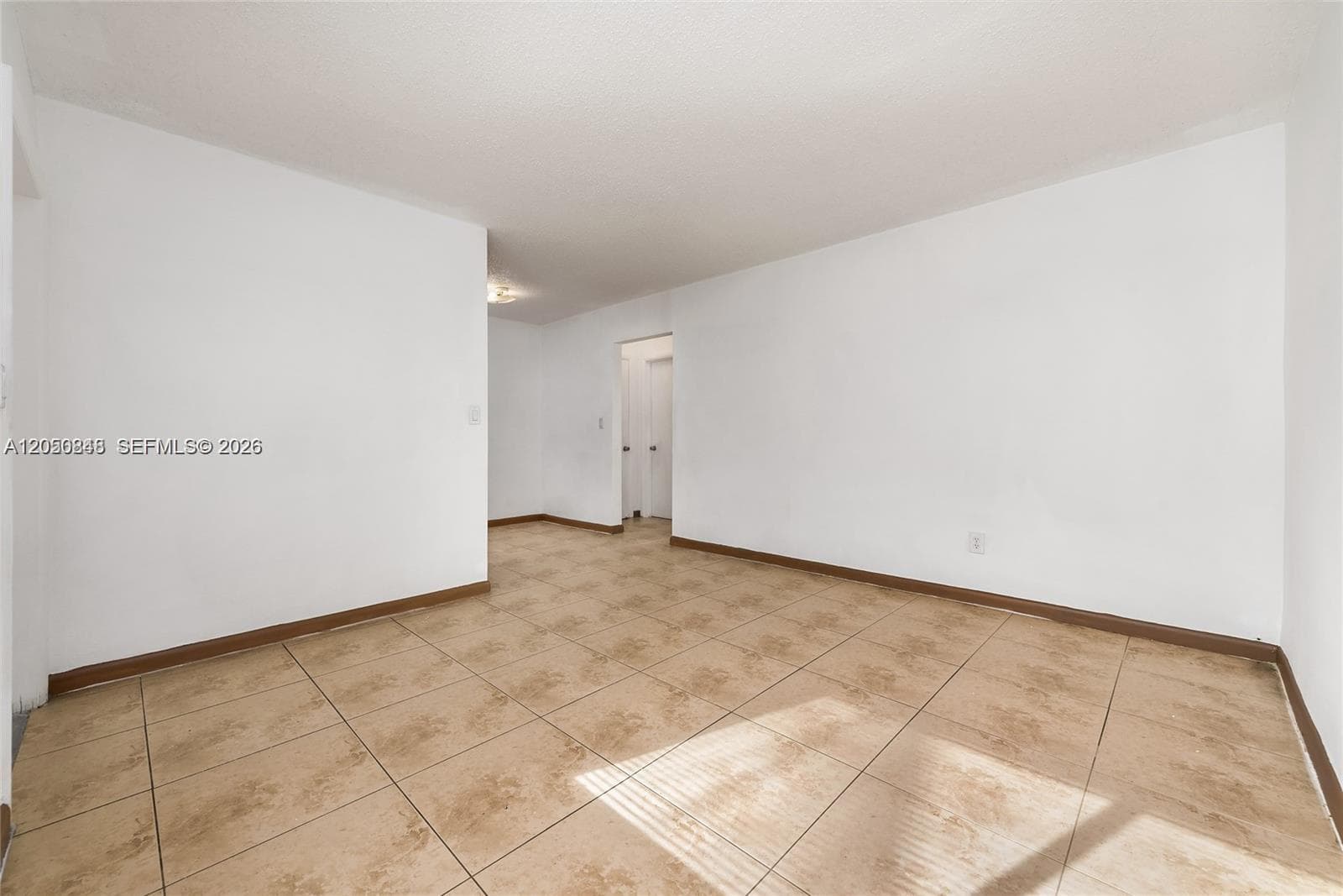 932 Moffett St # 6, Hallandale Beach FL 33009 photo 3