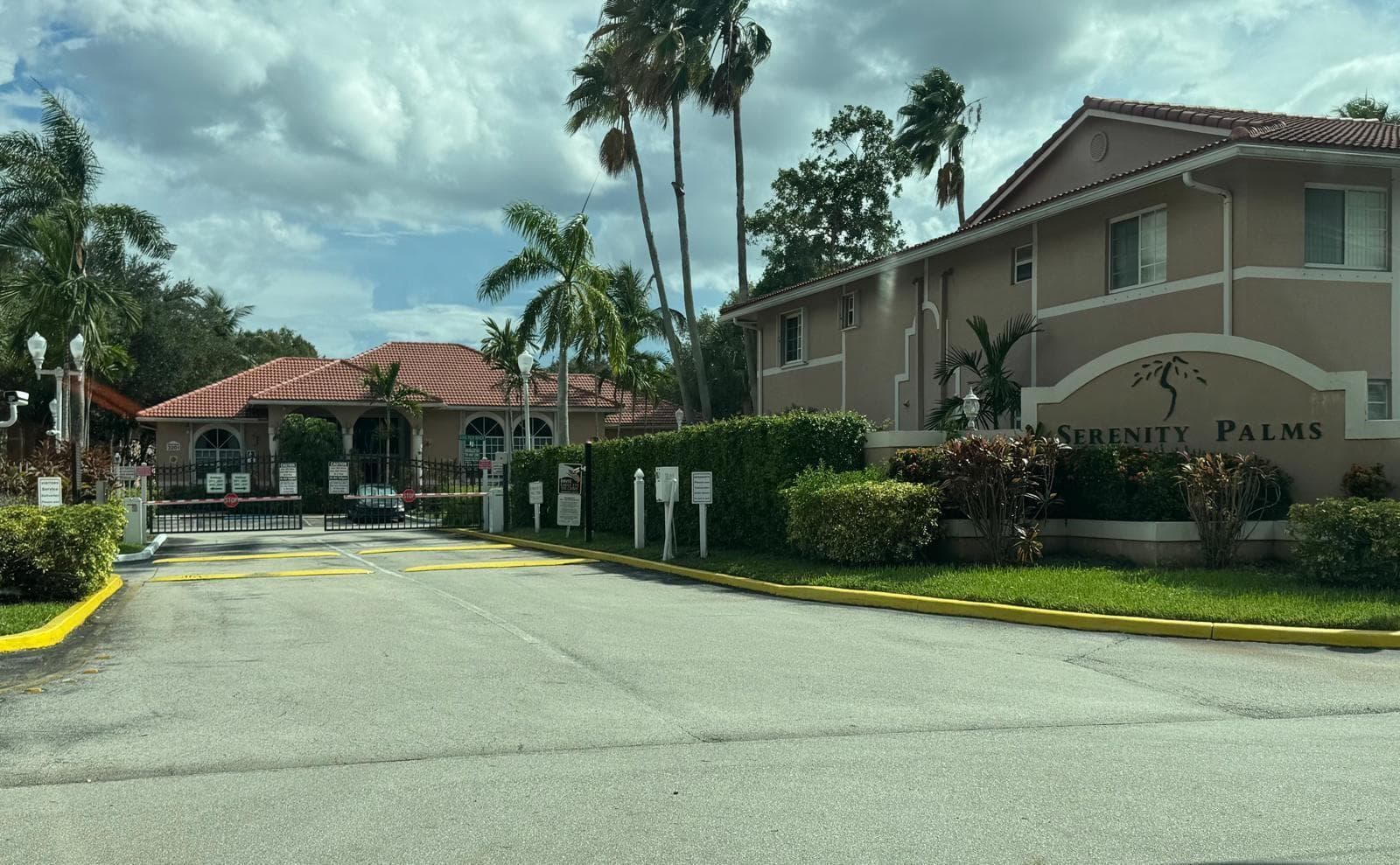 3221 Sabal Palm Manor # 105, Davie FL 33024