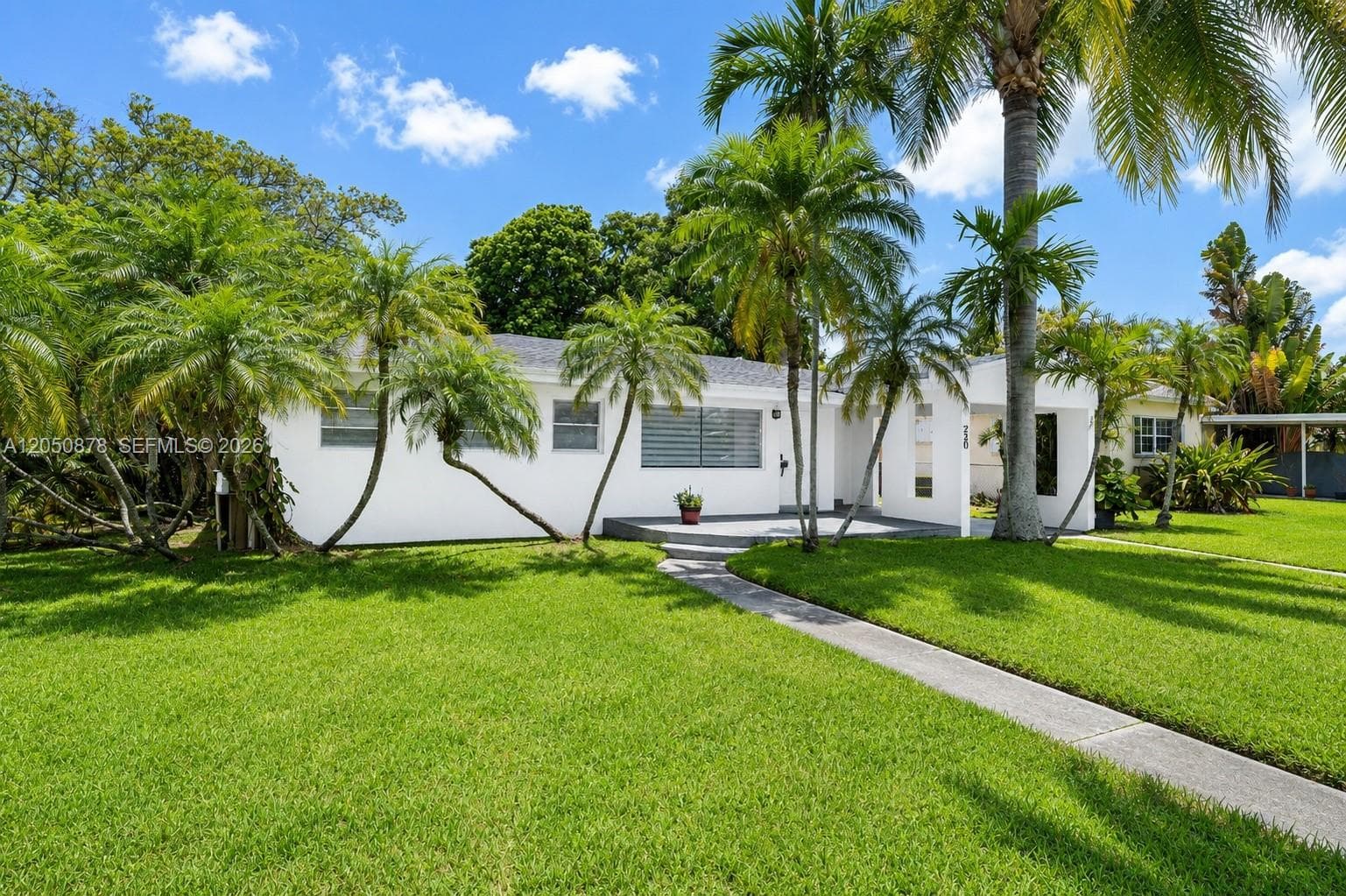 230 NE 2nd Pl, Dania Beach FL 33004 photo 3