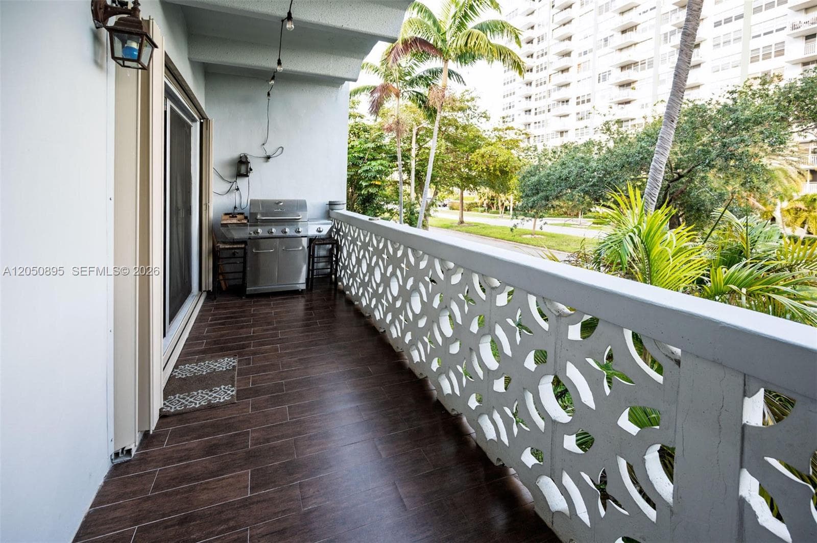 2005 Sans Souci Blvd # 206, North Miami FL 33181 photo 3