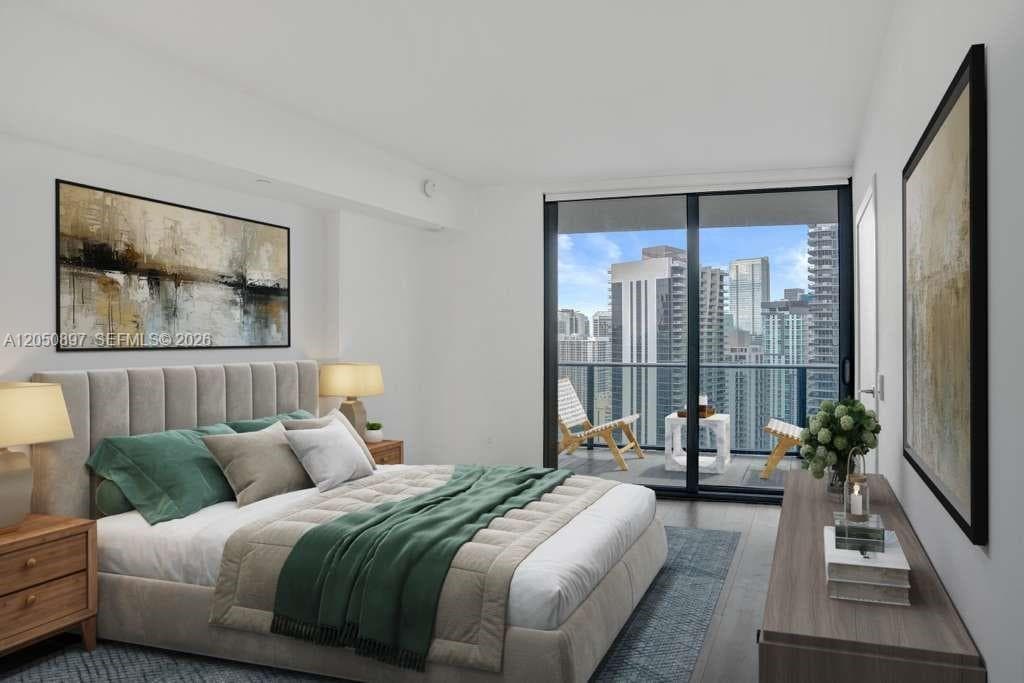 801 S Miami Ave # 3903, Miami FL 33130 photo 2