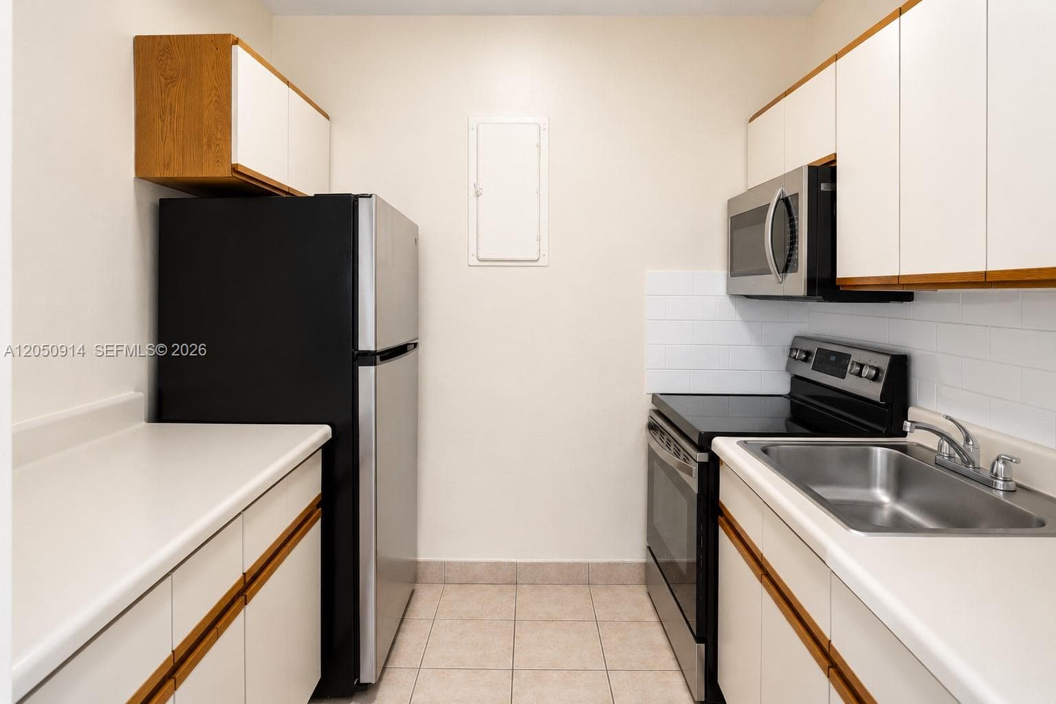 2917 Plunkett St # 17C, Hollywood FL 33020 photo 3