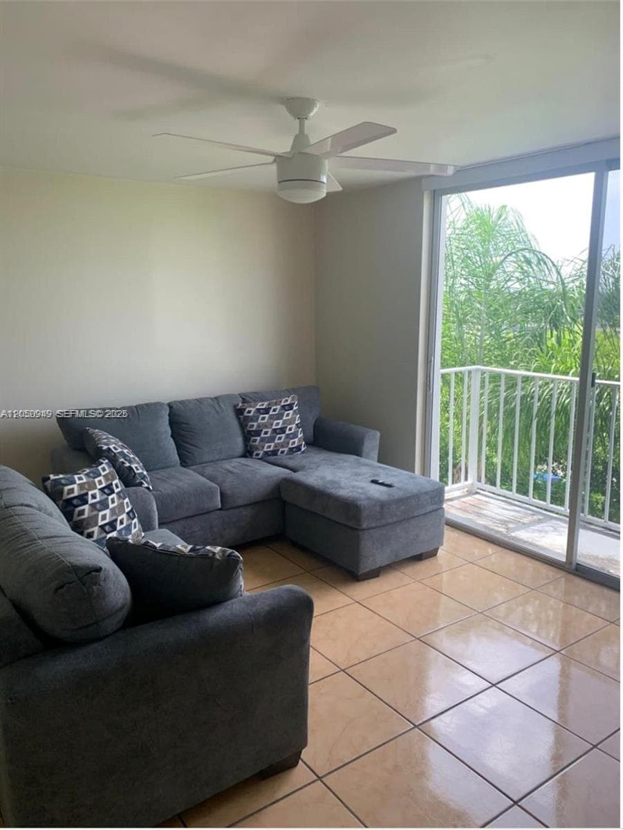 1740 NW N River Dr # 623, Miami, FL 33125 photo 5