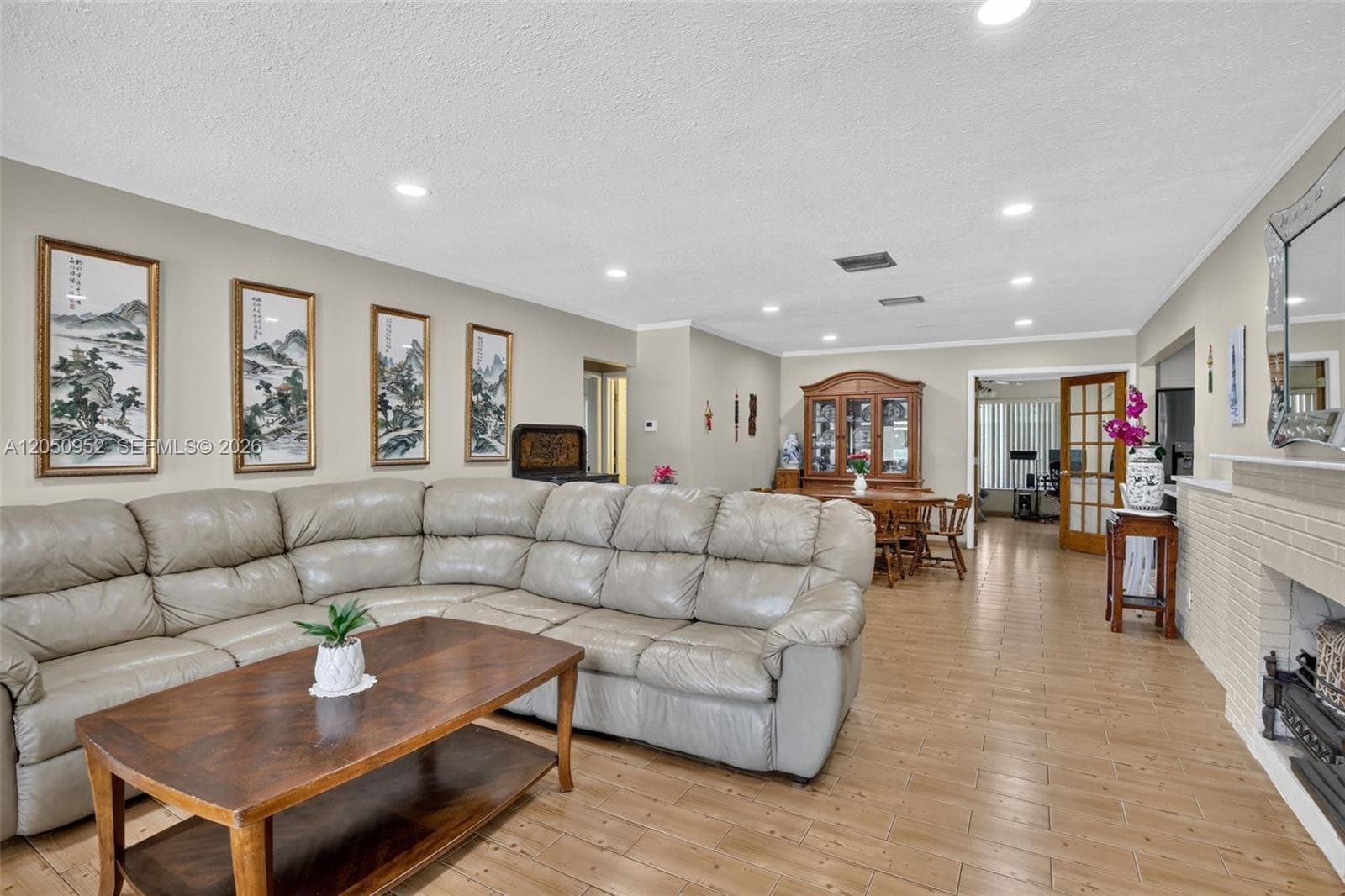 206 N 32nd Ave, Hollywood FL 33021 photo 4