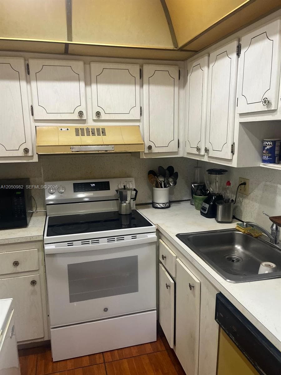 4990 E Sabal Palm Blvd # 218, Tamarac FL 33319 photo 3