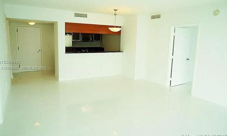 1800 N Bayshore Dr # 3014, Miami FL 33132 photo 3
