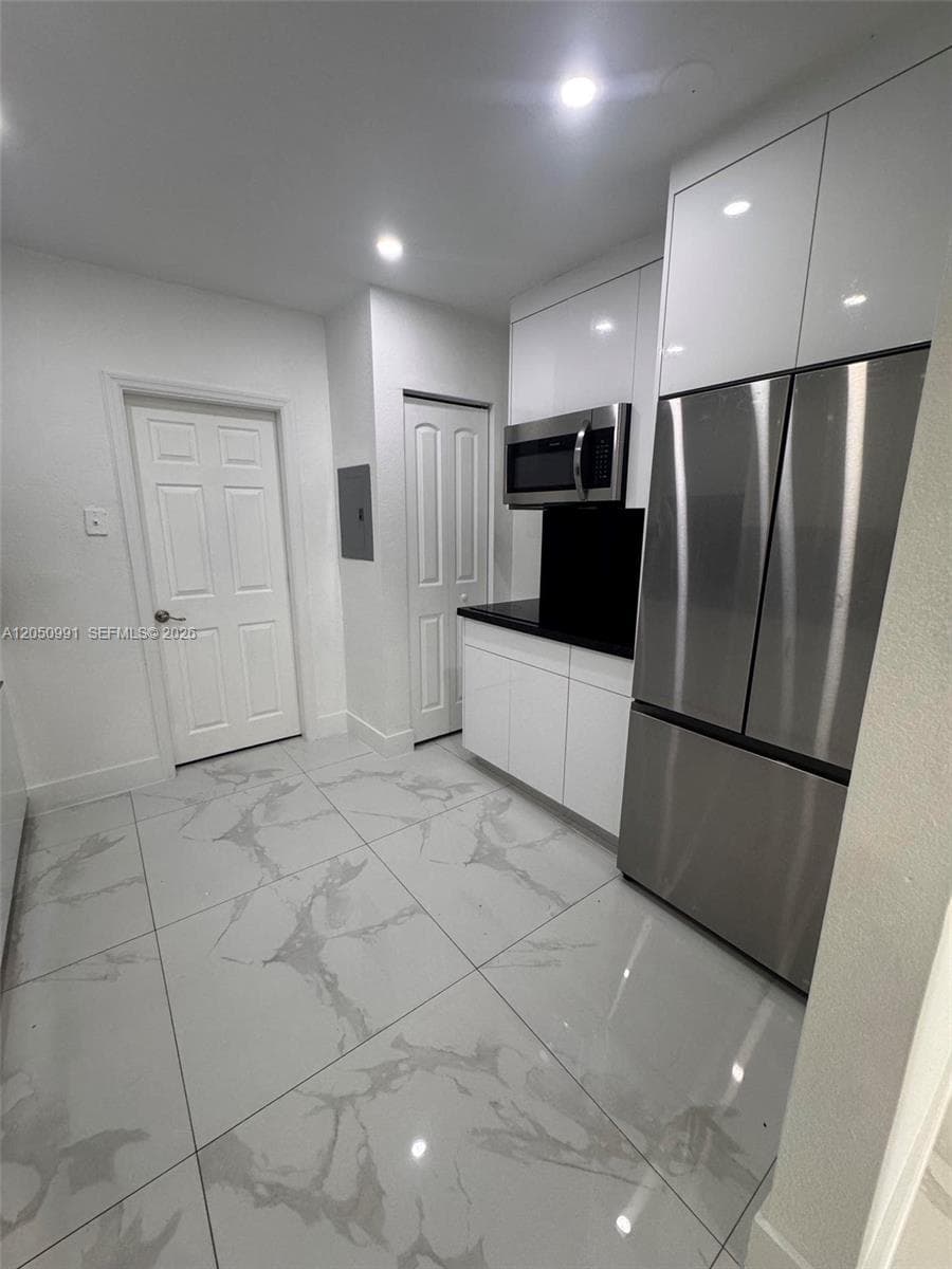 7400 SW 39th St # 1, Miami FL 33155 photo 3