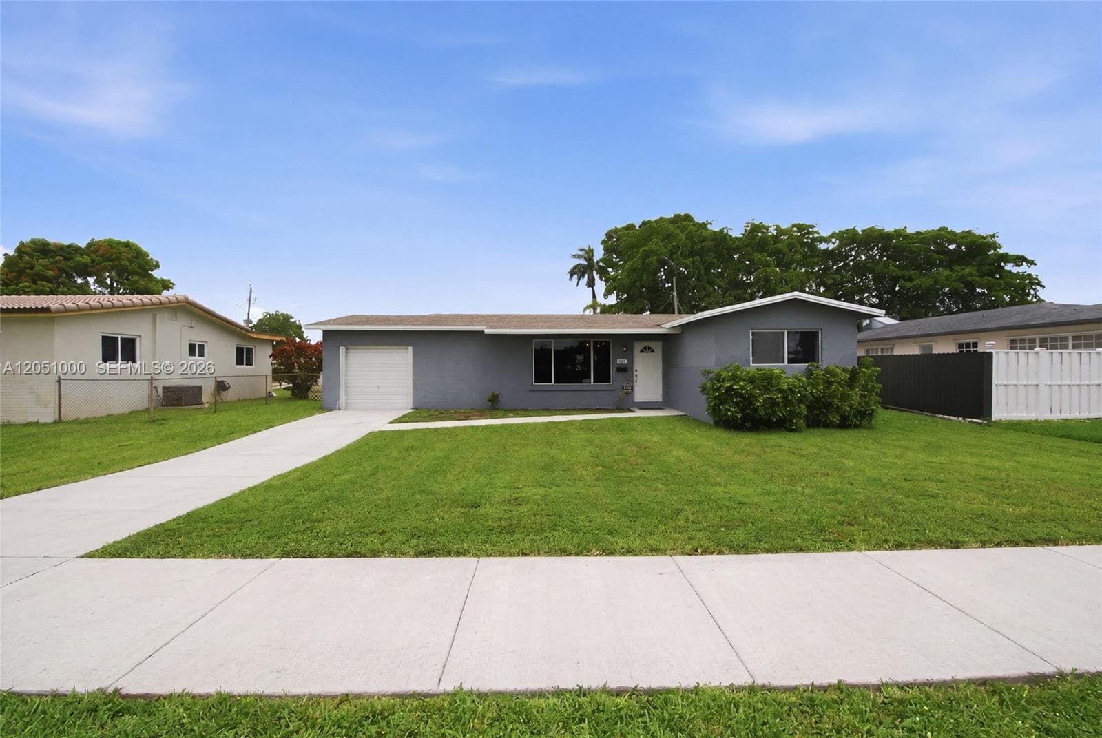 2901 Cleveland St, Hollywood FL 33020 photo 3