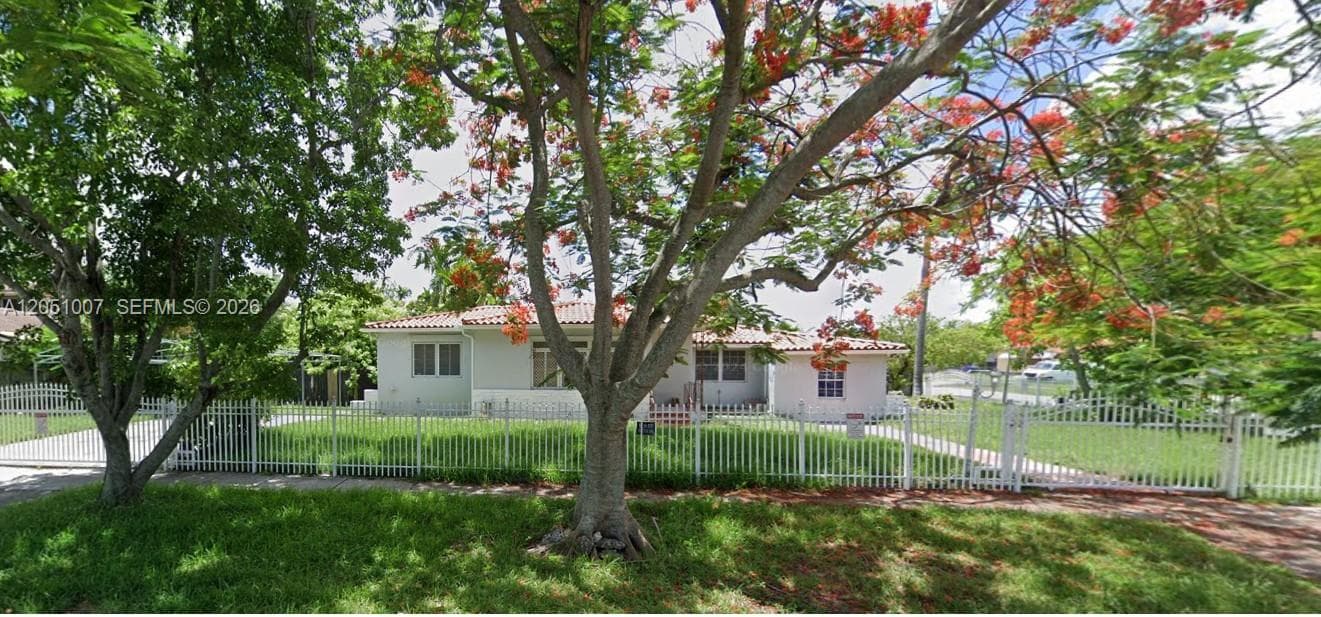 6440 NW 2nd St, Miami FL 33126