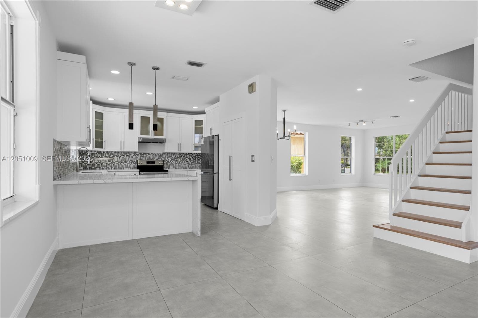4303 Diamond Row, Weston FL 33331 photo 4