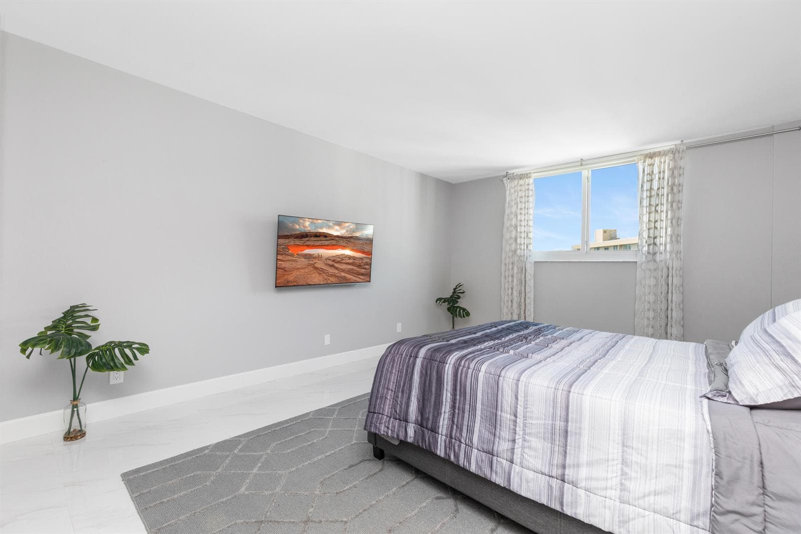 19380 Collins Avenue # 1527, Sunny Isles Beach FL 33160 photo 3