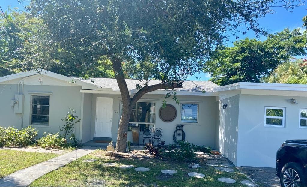 904 SE 12th Street, Fort Lauderdale FL 33316 photo 2