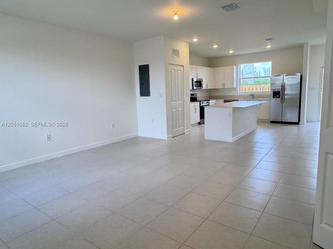 1182 SE Palm Ter, Homestead FL 33034 photo 2