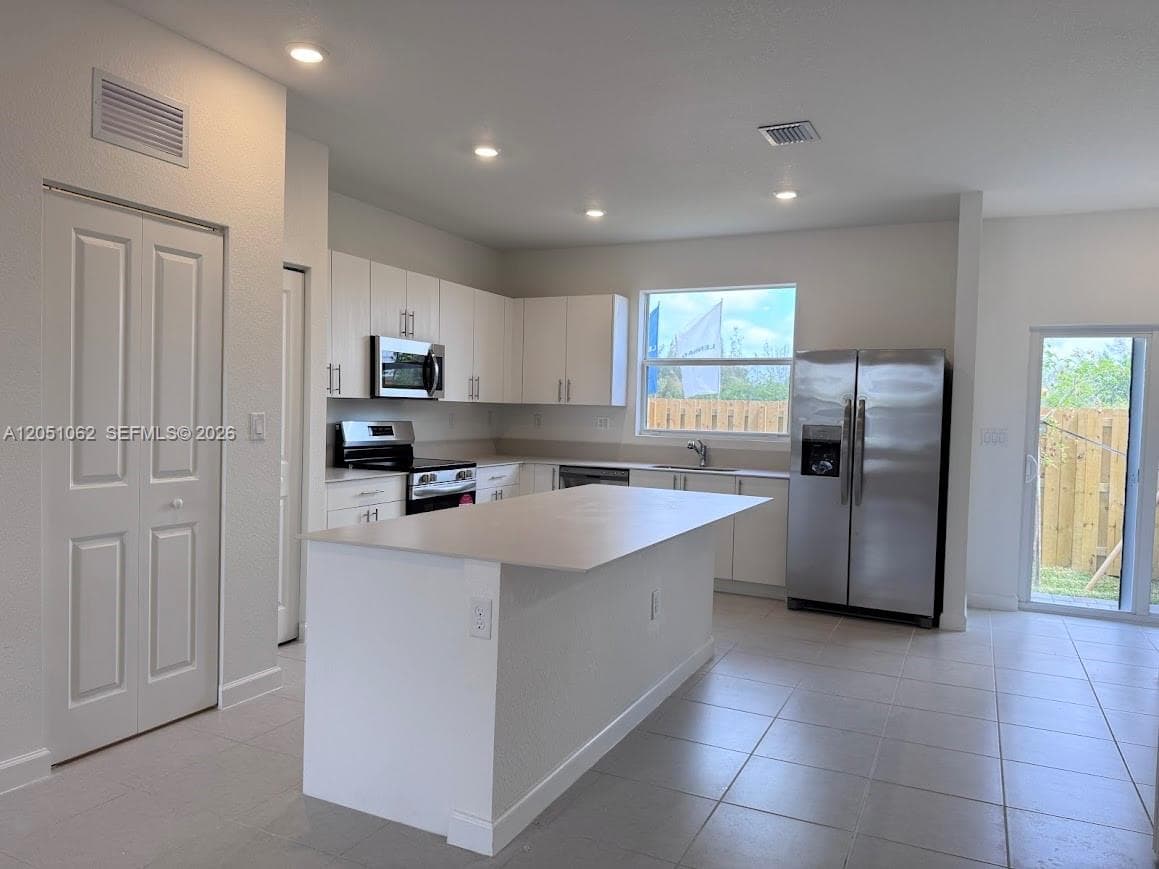 1182 SE Palm Ter, Homestead FL 33034 photo 4