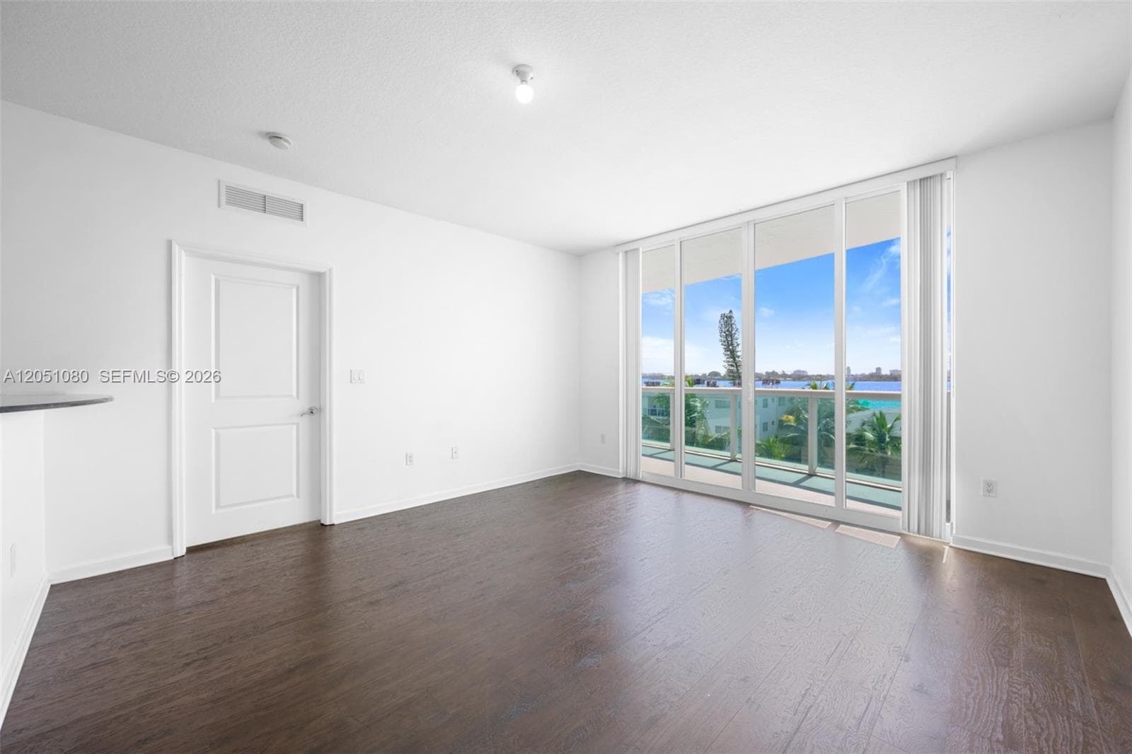 7910 Harbor Island Dr # 402, North Bay Village FL 33141 photo 4