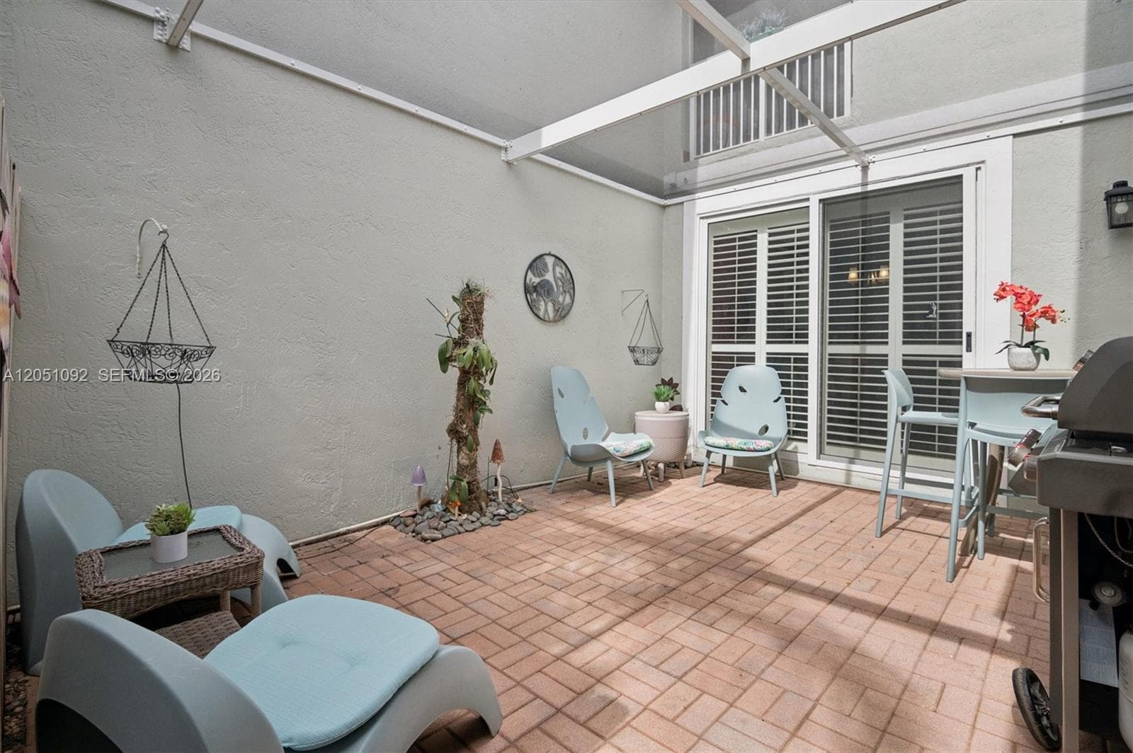 1140 Weeping Willow Way, Hollywood FL 33019 photo 3