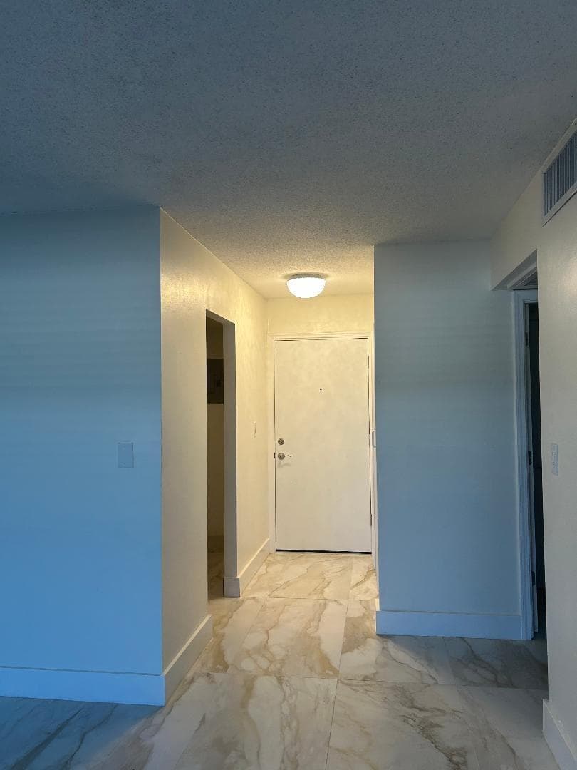 550 Bayshore Drive # 102, Fort Lauderdale FL 33304 photo 2