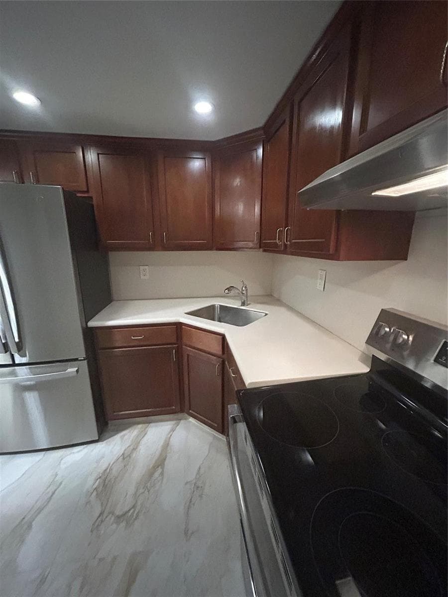 550 Bayshore Drive # 102, Fort Lauderdale FL 33304 photo 5