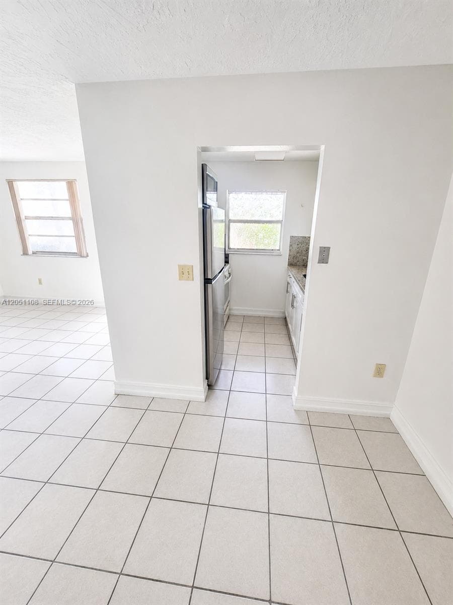 1655 W 44th Pl # 304, Hialeah FL 33012 photo 4