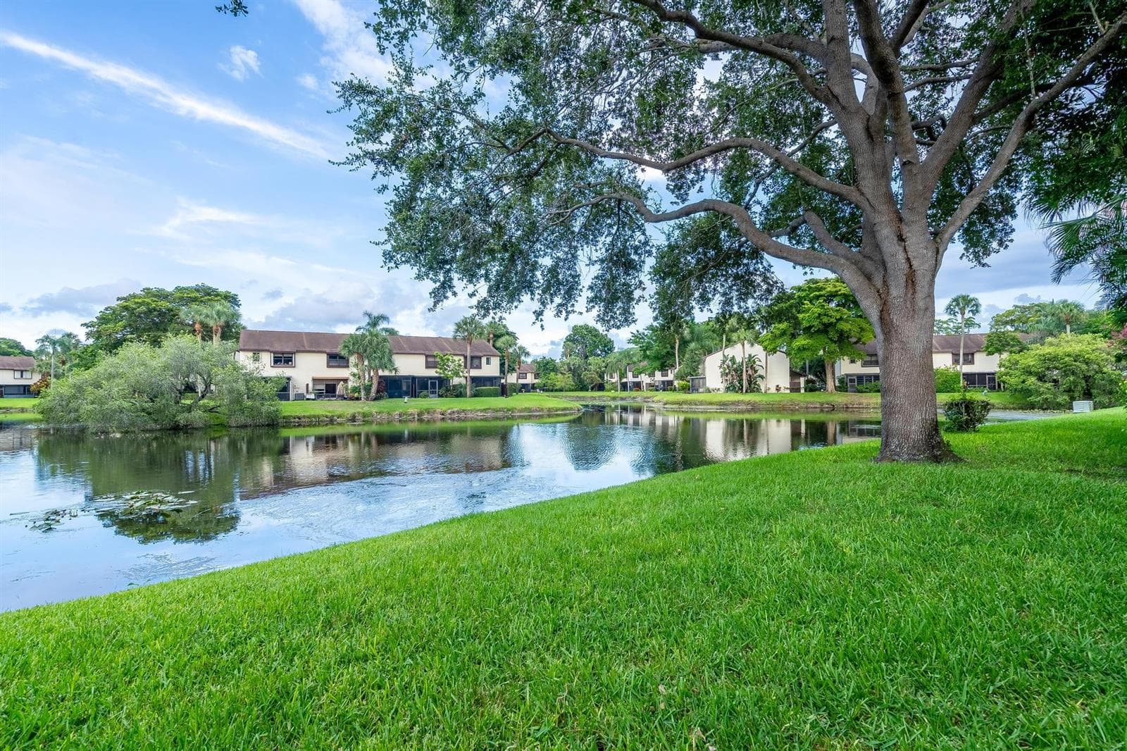 3727 Carambola Circle N # 2823, Coconut Creek FL 33066 photo 3
