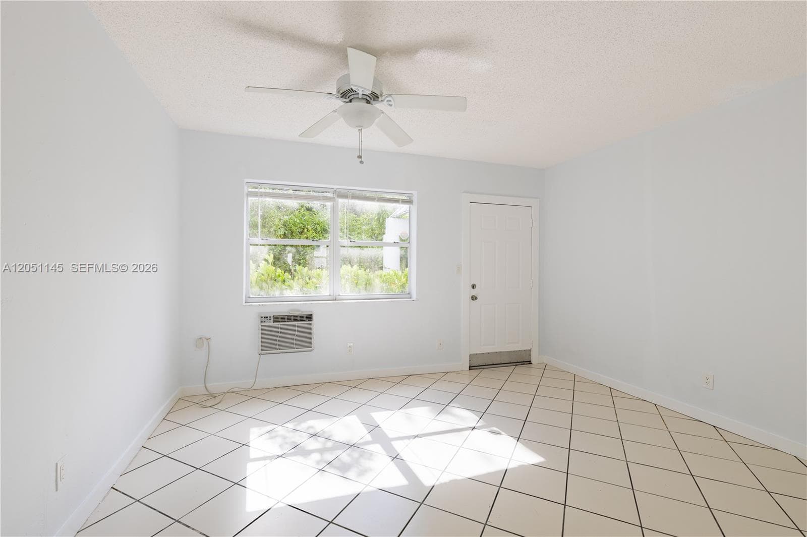 2825 SW 3rd Ave # 4, Miami FL 33129 photo 3