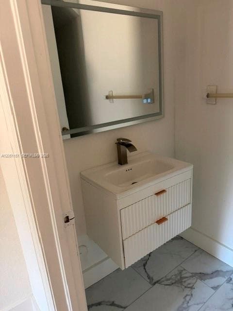 8892 SW 229th St, Cutler Bay FL 33190 photo 3