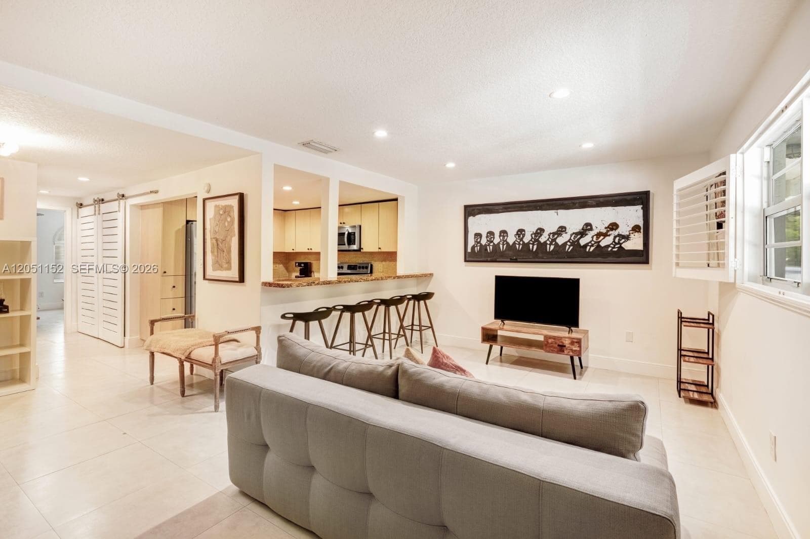 338 Majorca Ave # 103, Coral Gables FL 33134