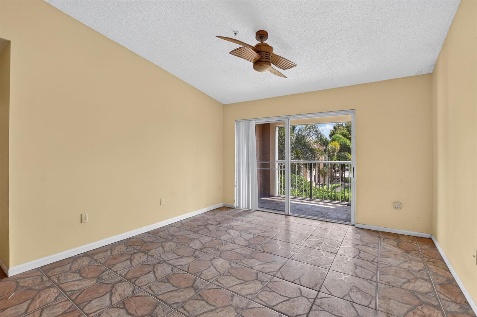 4844 N State Road 7 # 2304, Coconut Creek FL 33073 photo 2