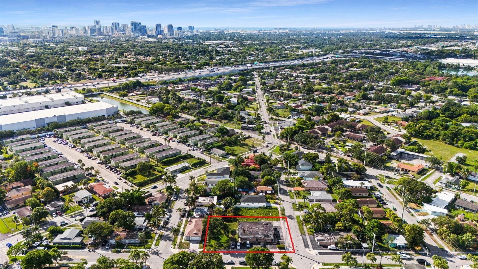 880 NW 25th Avenue, Fort Lauderdale FL 33311 photo 2