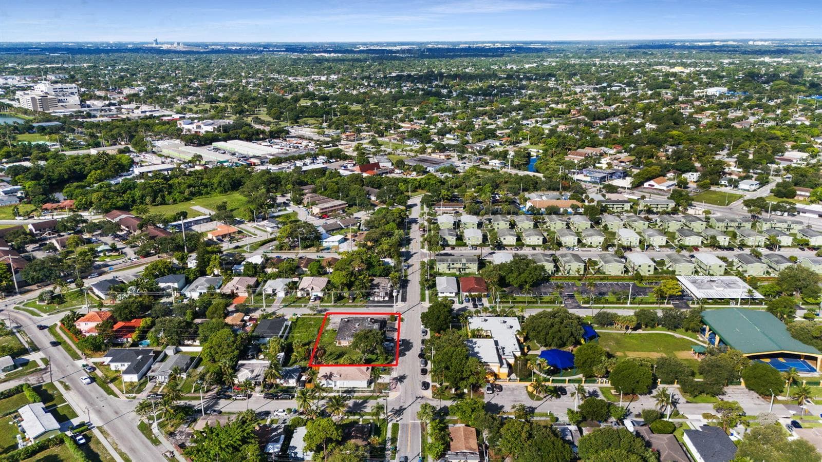 880 NW 25th Avenue, Fort Lauderdale FL 33311 photo 4