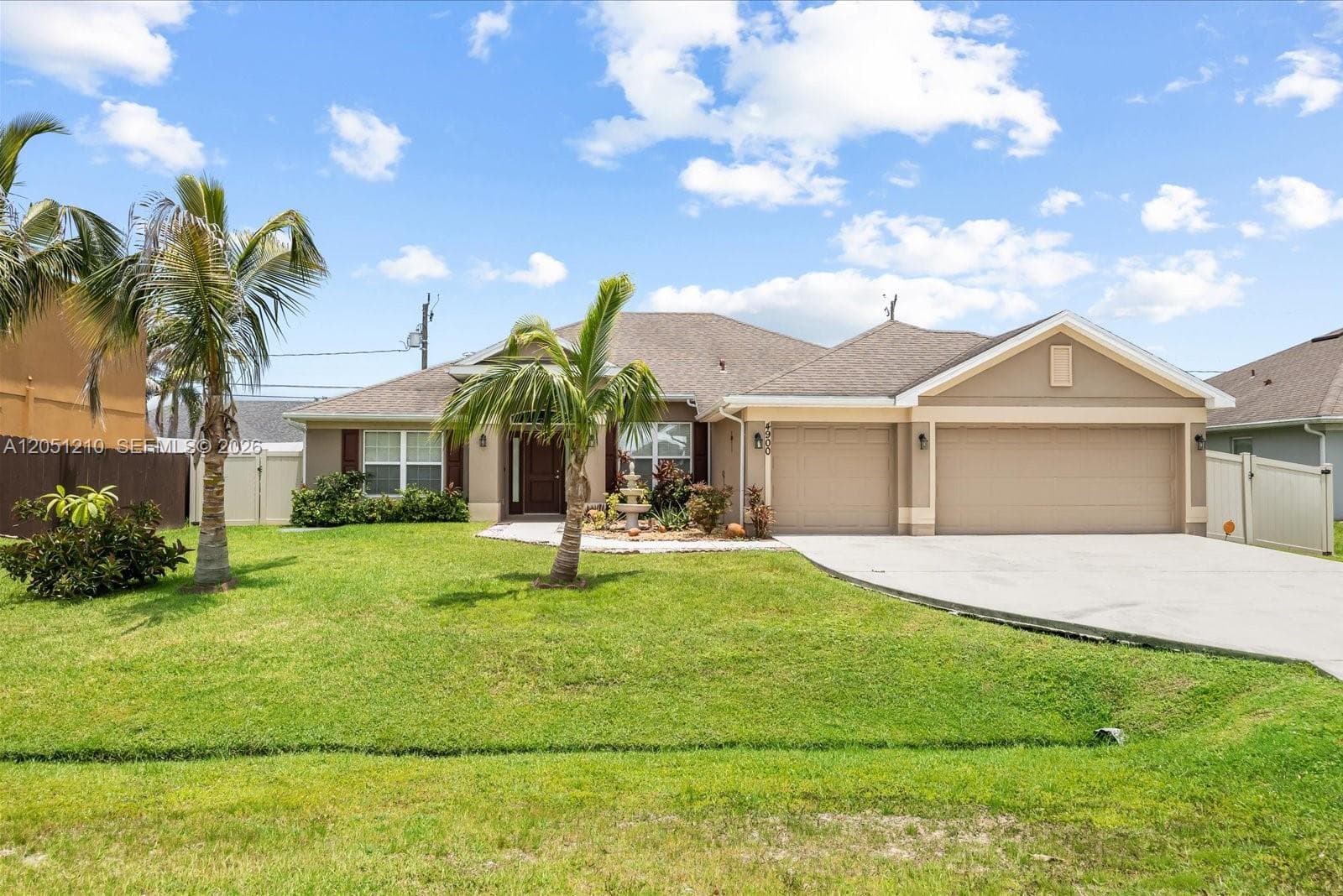 4900 NW Ironton Ave, Port St. Lucie FL 34983 photo 2
