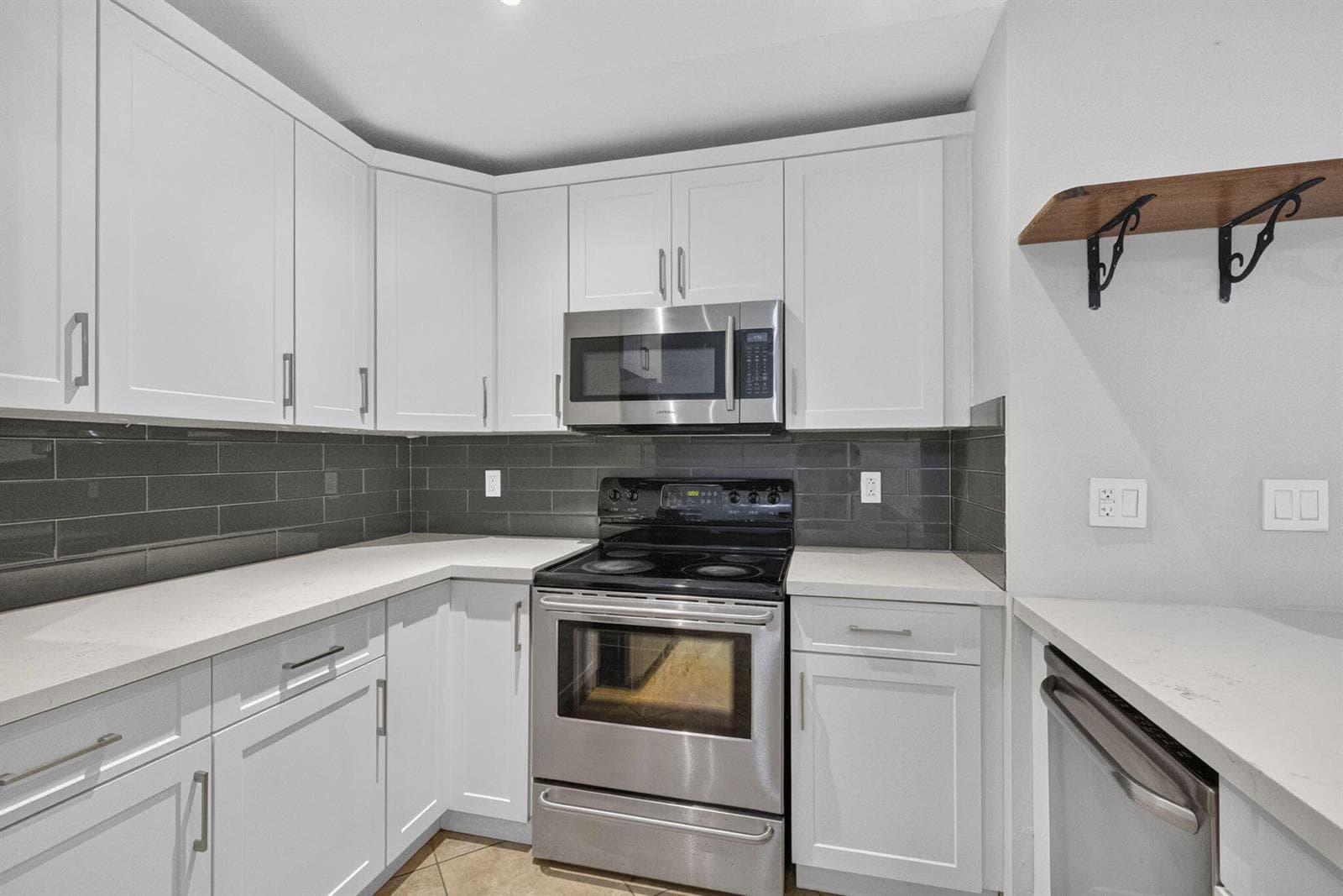 3076 S Oakland Forest Drive # 503, Oakland Park FL 33309 photo 4