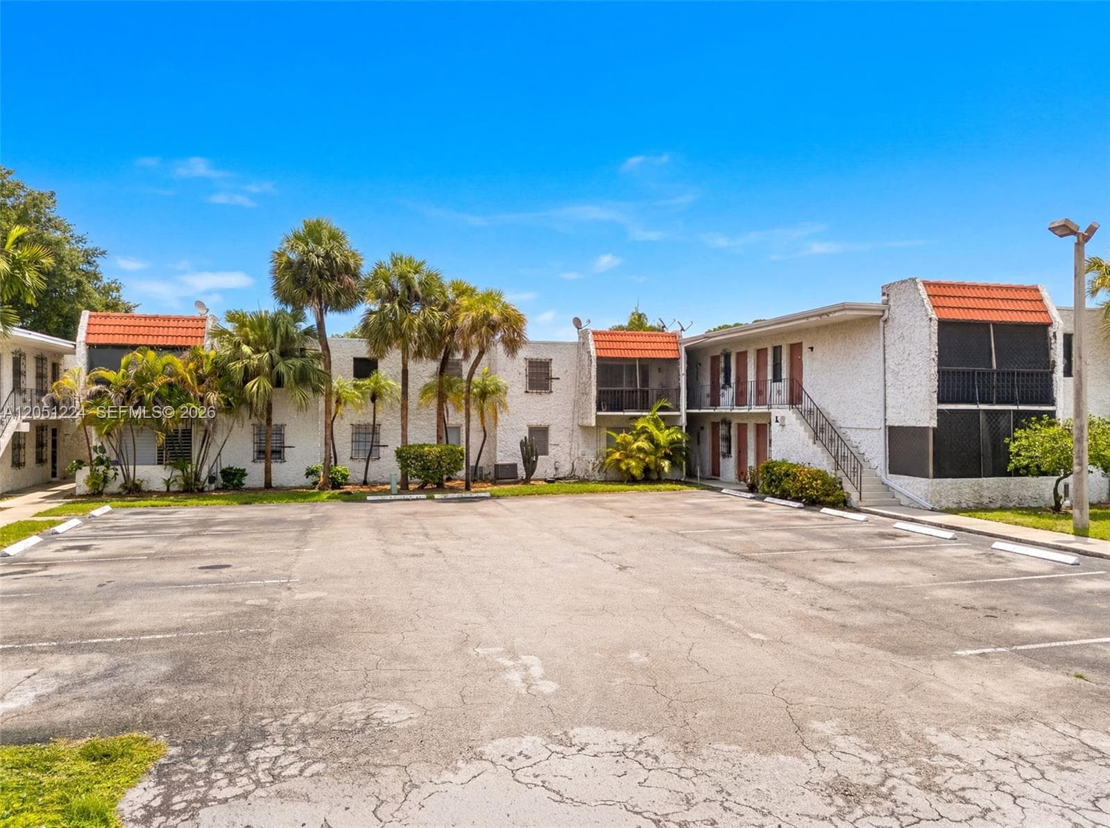 8701 SW 141st St # L6, Palmetto Bay FL 33176