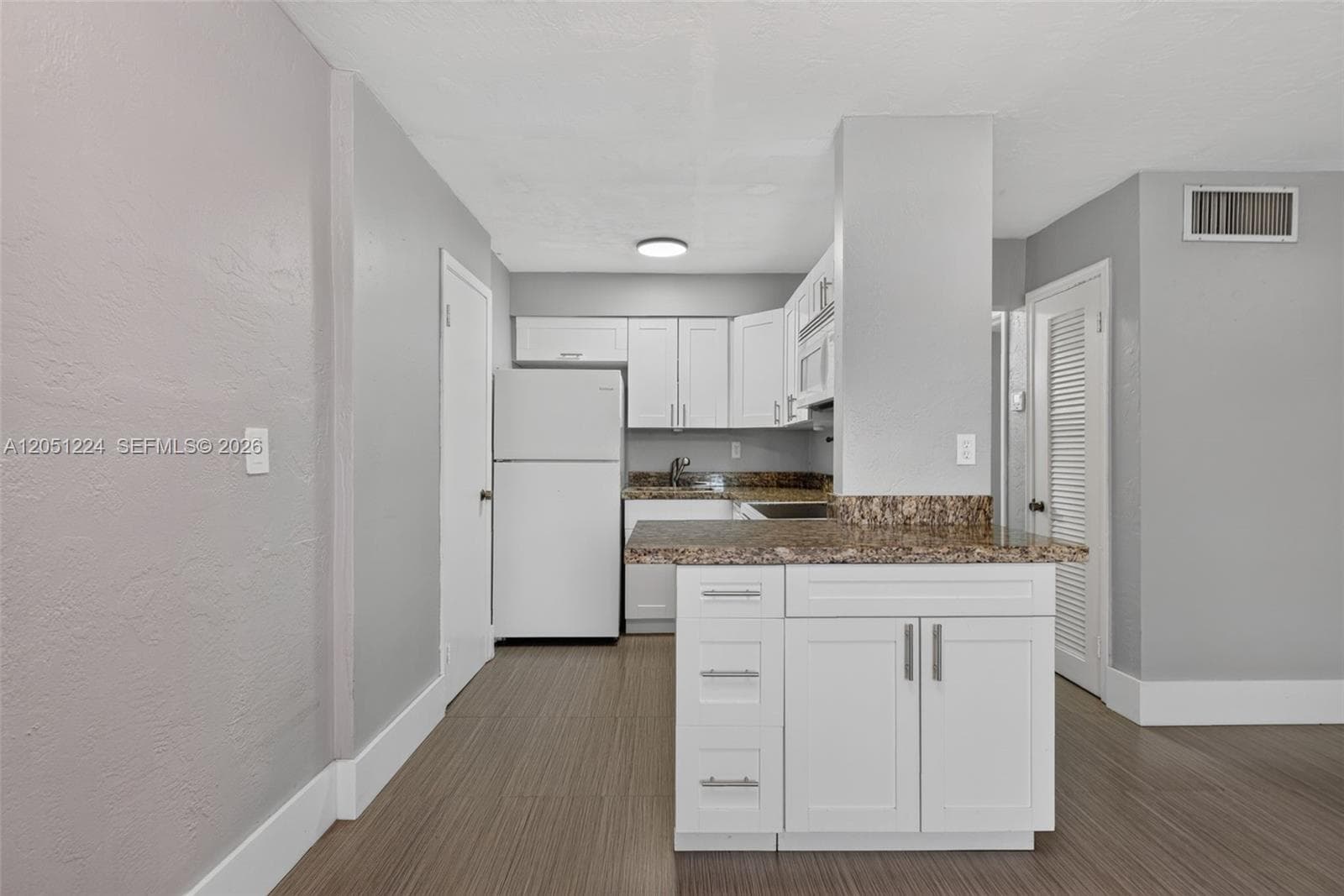 8701 SW 141st St # L6, Palmetto Bay FL 33176 photo 5