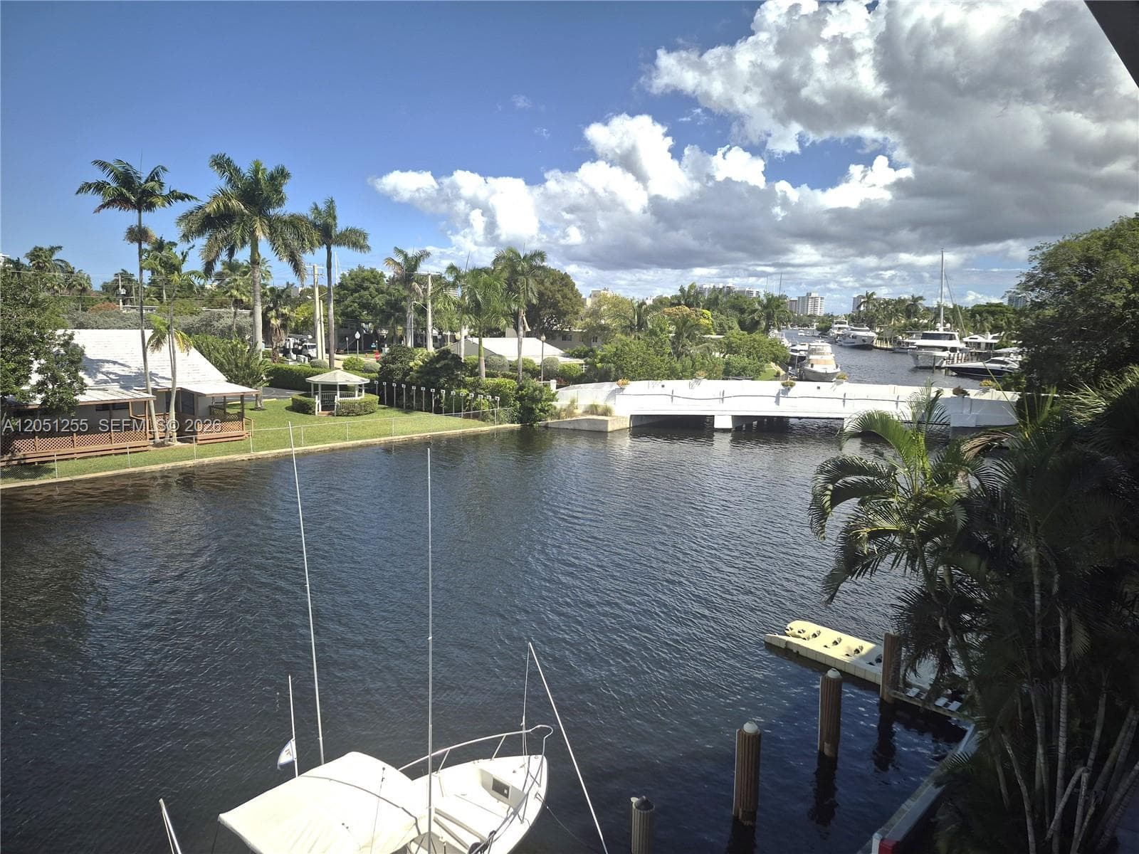 535 Hendricks Isle Apt # 306, Fort Lauderdale FL 33301