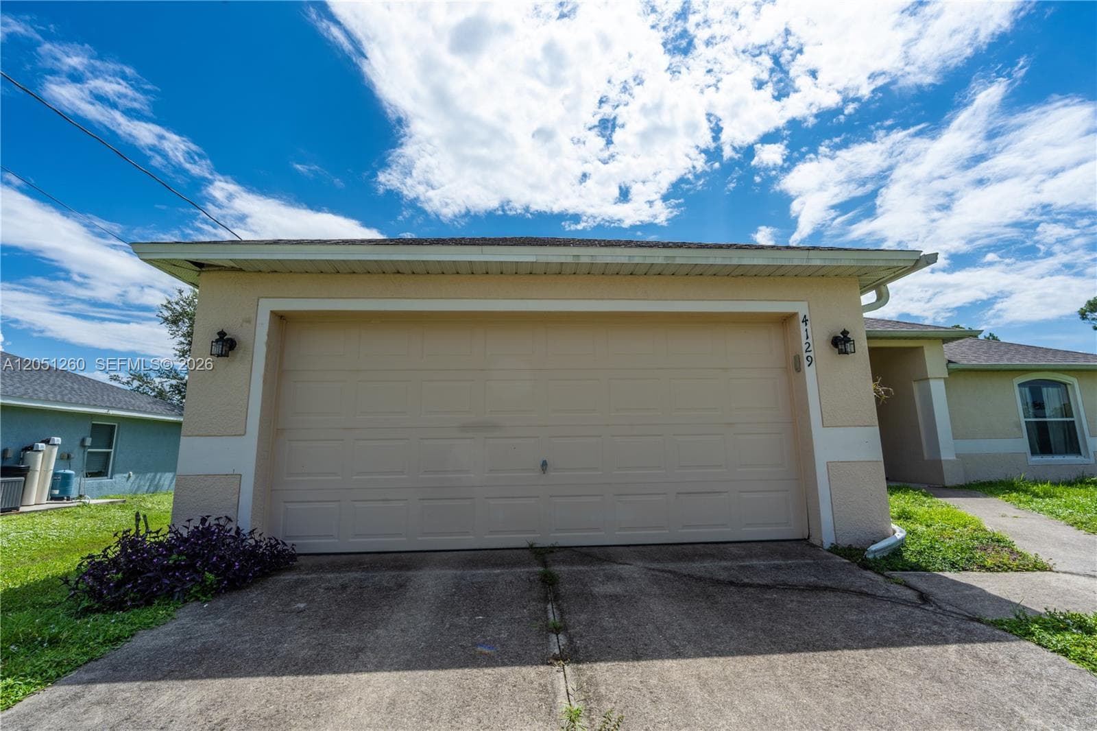 4129 NE 19TH PL, Cape Coral FL 33909 photo 2