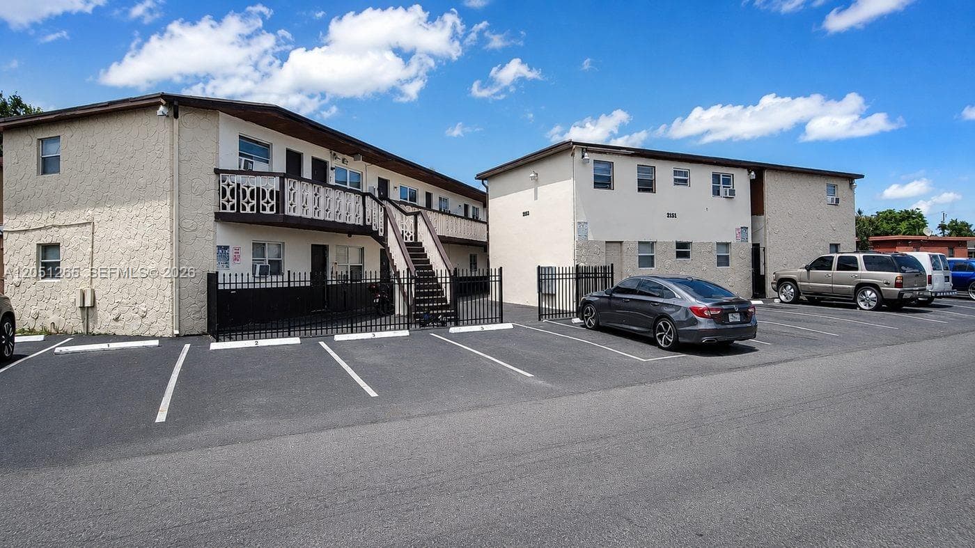 2151 NW 7th St # 12, Fort Lauderdale FL 33311 photo 2