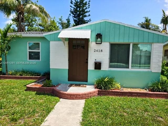2418 Scott St, Hollywood FL 33020